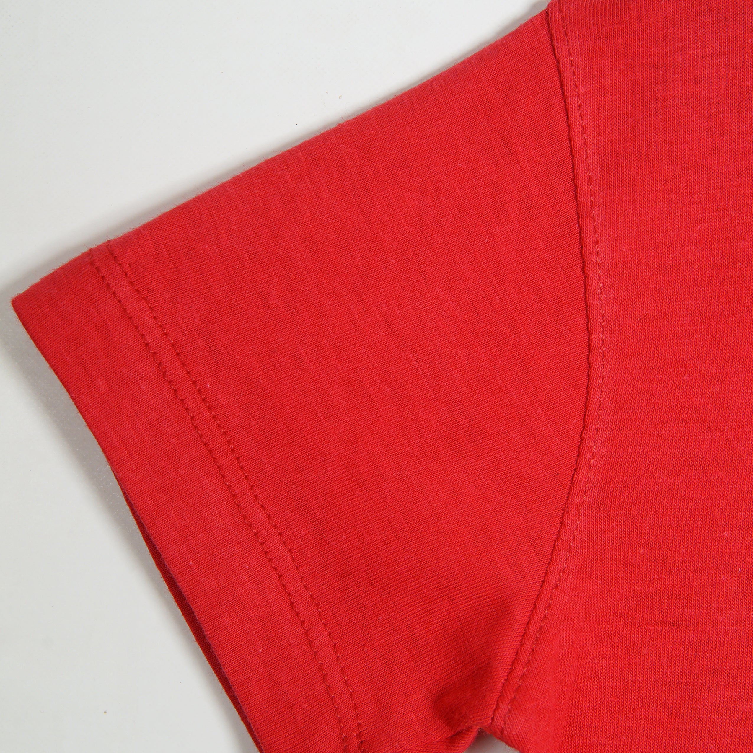 SUPER CUTE GRAPHIC T-SHIRT