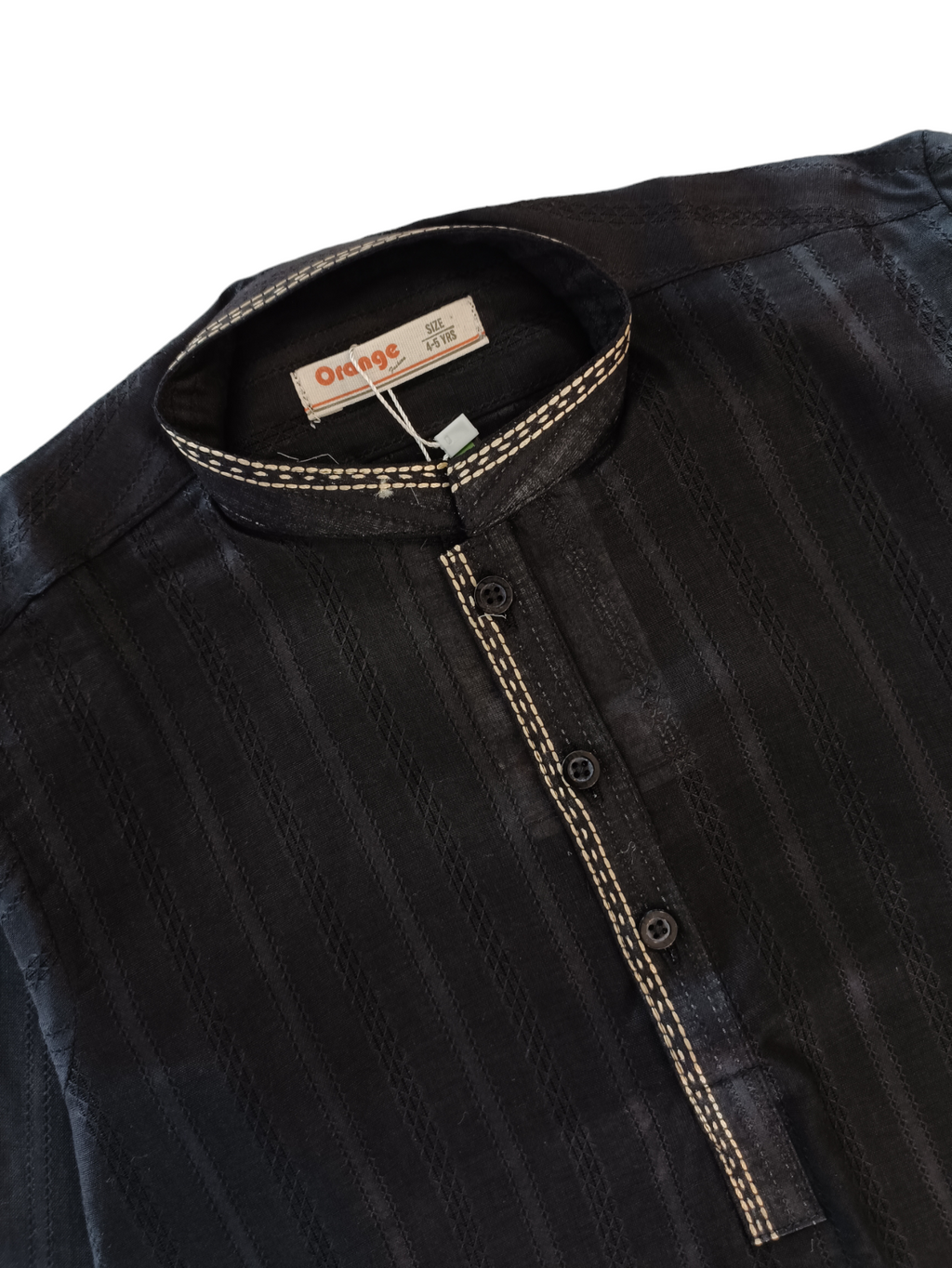 BLACK EMBROIDERED KURTA