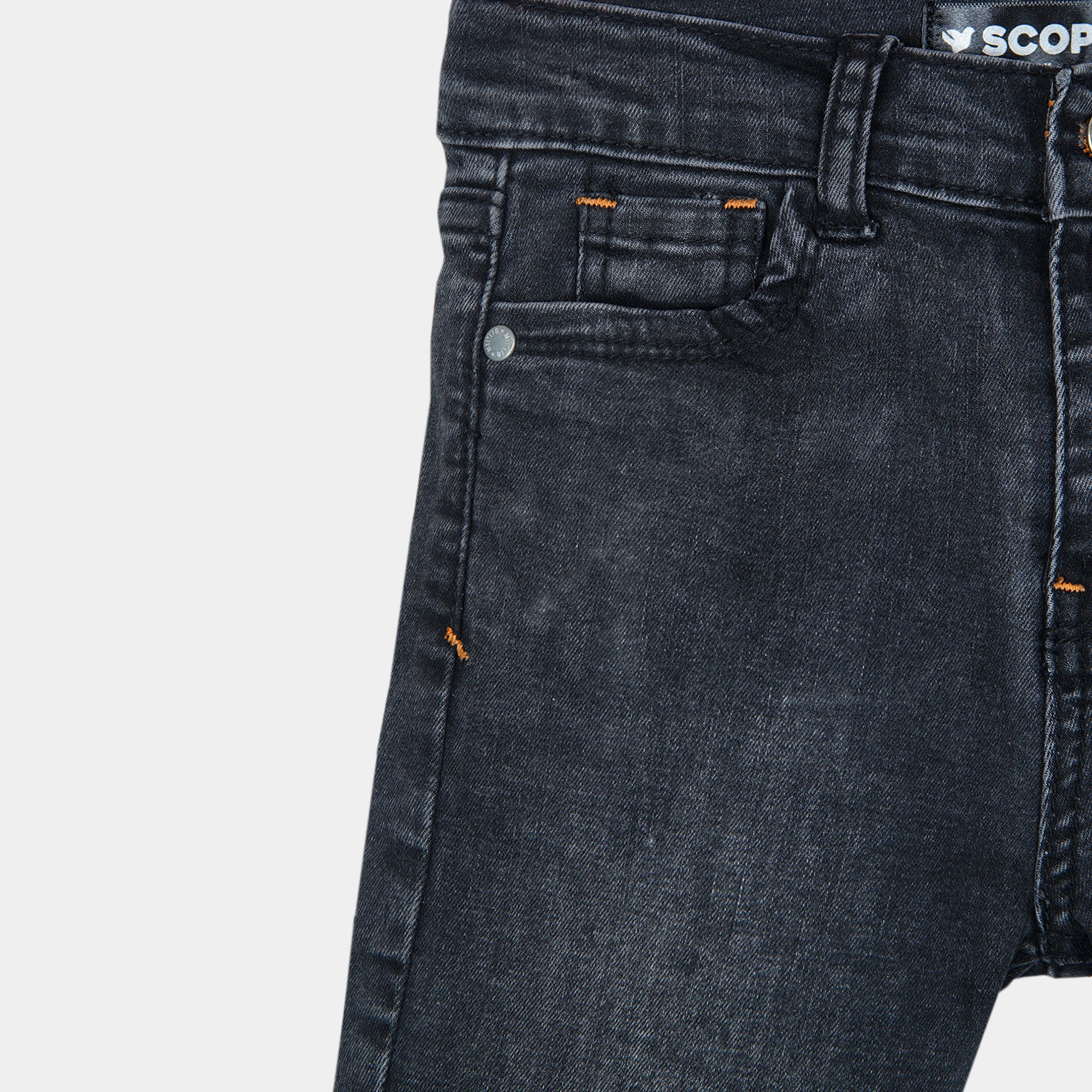 3 QUARTER RANDOM JEANS SHORT