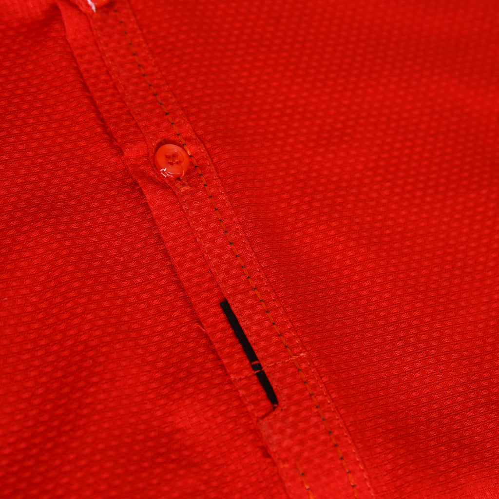 ریڈ اسٹائلش کڑھائی والا کرتہ