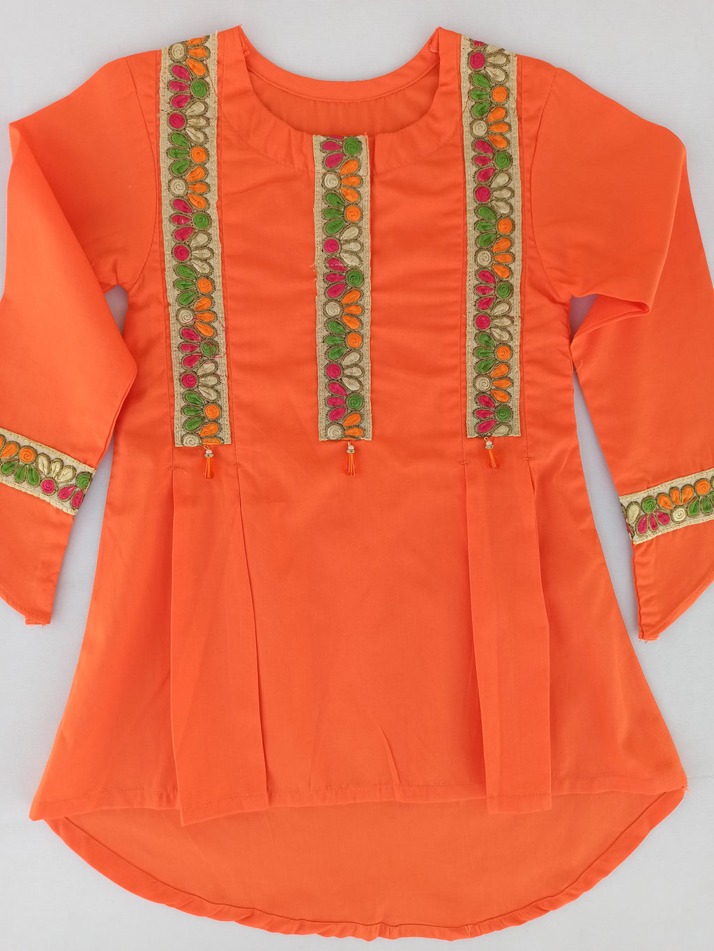 روشن نارنجی کڑھائی والا فراک